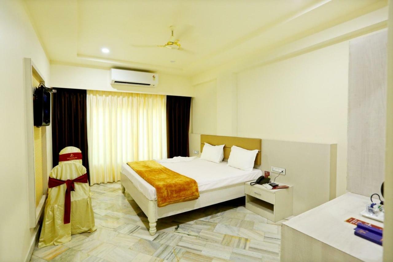 Hotel Swagath Grand Miryalaguda Miriālgūda 外观 照片